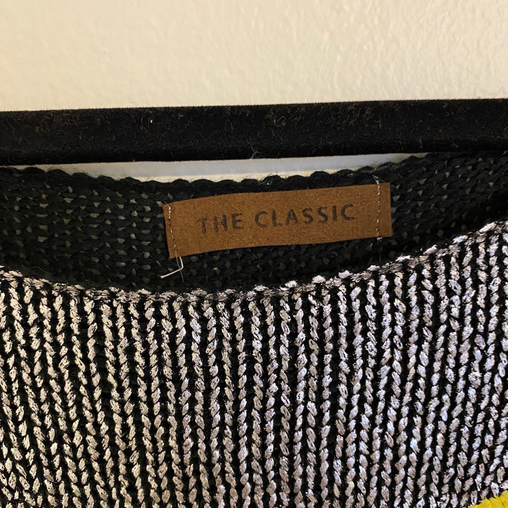 Silver Sweater - Picture 3 of 7